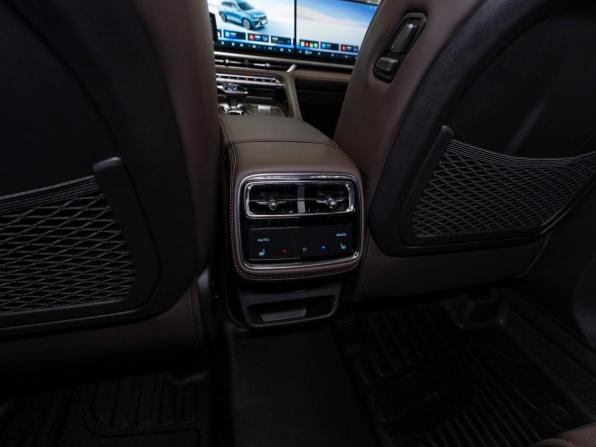 Geely Monjaro I Рестайлинг 2 с пробегом 2026 года, цена 4 200 000 рублей, 23 км, внедорожник, Автокод Объявления