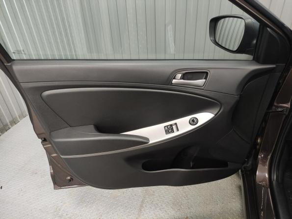 Hyundai Solaris I Рестайлинг с пробегом 2014 года, цена 999 000 рублей, 95626 км, хэтчбек, Автокод Объявления