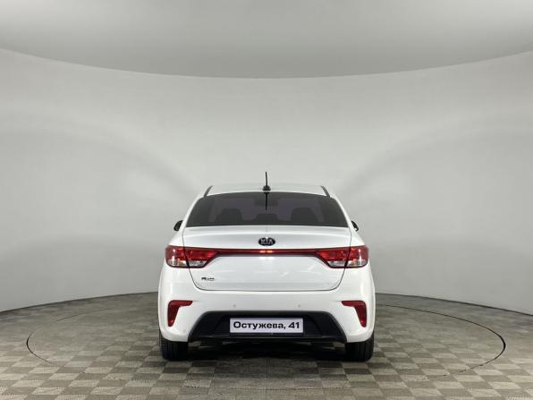 Kia Rio IV с пробегом 2017 года, цена 995 000 рублей, 184604 км, седан, Автокод Объявления