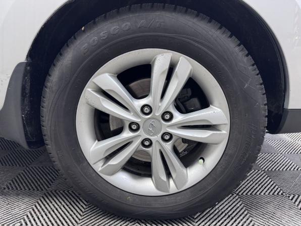 Hyundai ix35 I с пробегом 2011 года, цена 1 200 000 рублей, 232722 км, внедорожник, Автокод Объявления