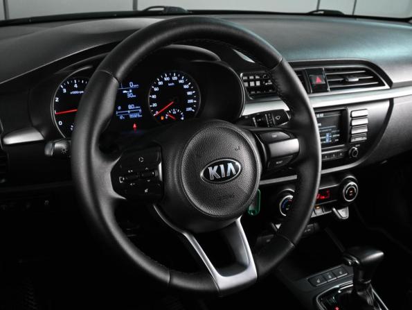 Kia Rio IV с пробегом 2017 года, цена 1 499 000 рублей, 99323 км, седан, Автокод Объявления