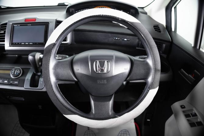 Honda Freed I с пробегом 2010 года, цена 1 149 000 рублей, 181254 км, компактвэн, Автокод Объявления