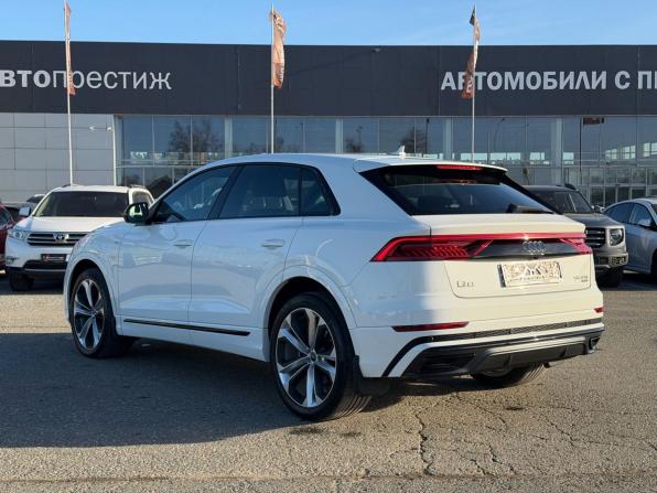 Audi Q8 I (4M) с пробегом 2018 года, цена 5 950 000 рублей, 44777 км, внедорожник, Автокод Объявления
