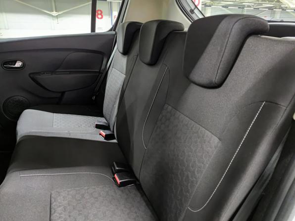 Renault Sandero II Рестайлинг с пробегом 2020 года, цена 1 120 000 рублей, 102001 км, хэтчбек, Автокод Объявления