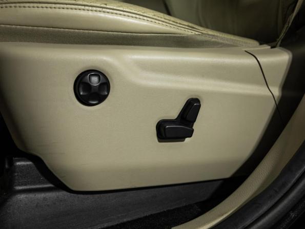 Jeep Grand Cherokee IV (WK2) с пробегом 2012 года, цена 1 329 585 рублей, 232246 км, внедорожник, Автокод Объявления