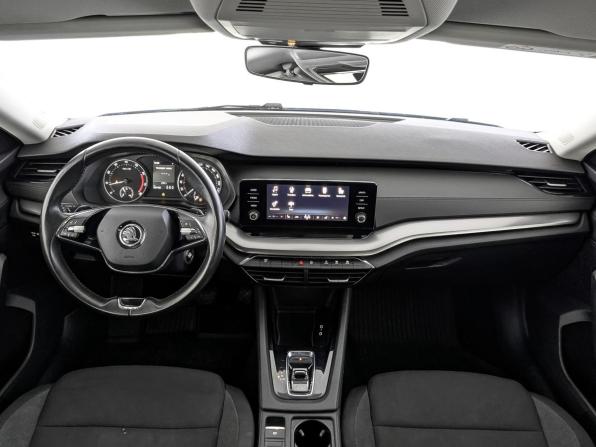 Skoda Octavia IV (A8) с пробегом 2021 года, цена 1 450 000 рублей, 351430 км, лифтбек, Автокод Объявления