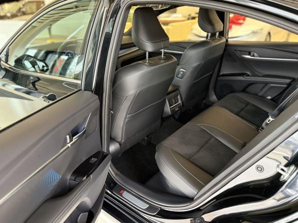 Toyota Camry IX (XV80) China Market с пробегом 2026 года, цена 4 160 000 рублей, 15 км, седан, Автокод Объявления