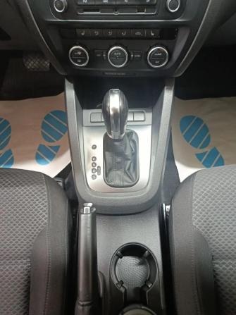 Volkswagen Jetta VI Рестайлинг с пробегом 2014 года, цена 1 259 000 рублей, 113465 км, седан, Автокод Объявления