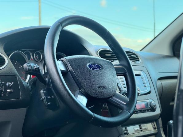 Ford Focus II Рестайлинг с пробегом 2008 года, цена 750 000 рублей, 152755 км, седан, Автокод Объявления