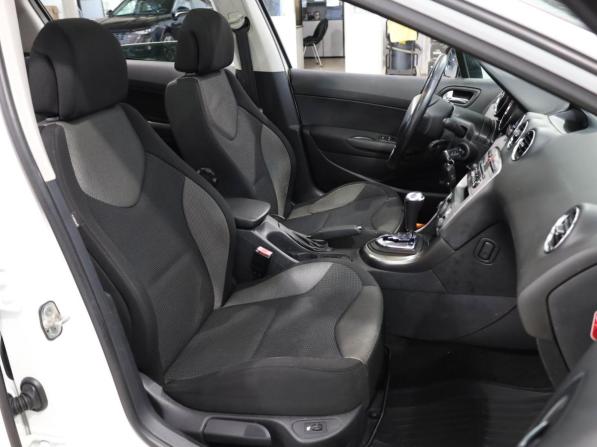 Peugeot 308 I с пробегом 2009 года, цена 515 000 рублей, 191722 км, хэтчбек, Автокод Объявления