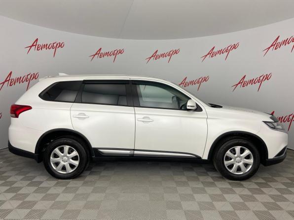 Mitsubishi Outlander III Рестайлинг 3 с пробегом 2019 года, цена 1 925 000 рублей, 155000 км, внедорожник, Автокод Объявления