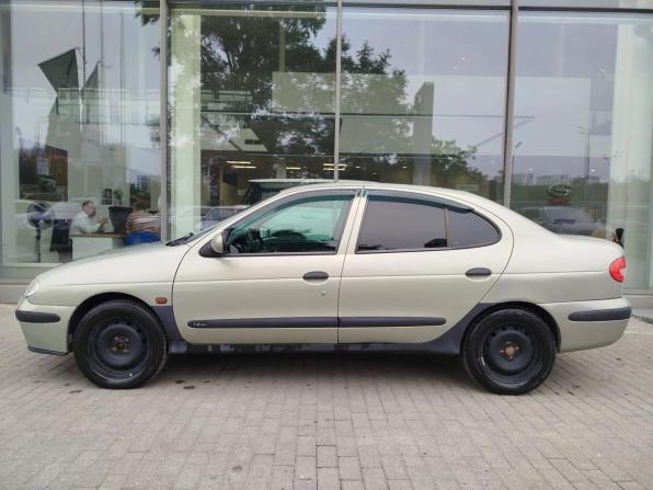 Renault Megane I Рестайлинг с пробегом 2003 года, цена 235 000 рублей, 209915 км, седан, Автокод Объявления