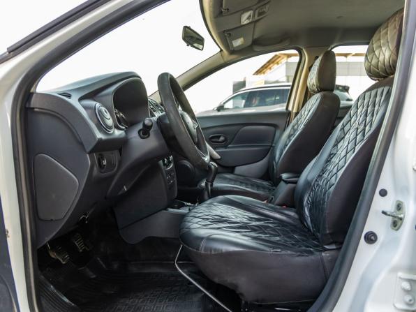 Renault Logan II Рестайлинг с пробегом 2020 года, цена 548 000 рублей, 369992 км, седан, Автокод Объявления