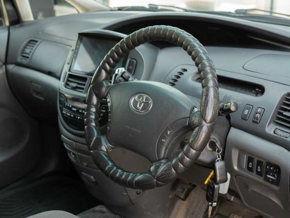 Toyota Estima II Рестайлинг с пробегом 2005 года, цена 1 200 000 рублей, 326549 км, минивэн, Автокод Объявления