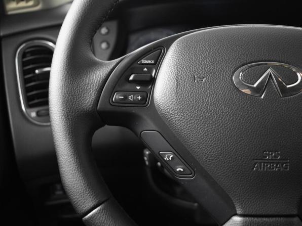 Infiniti QX50 I Рестайлинг с пробегом 2016 года, цена 1 849 100 рублей, 140369 км, внедорожник, Автокод Объявления