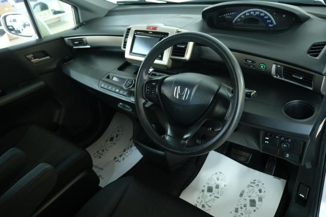 Honda Freed I Рестайлинг 2 с пробегом 2015 года, цена 1 199 000 рублей, 187000 км, компактвэн, Автокод Объявления