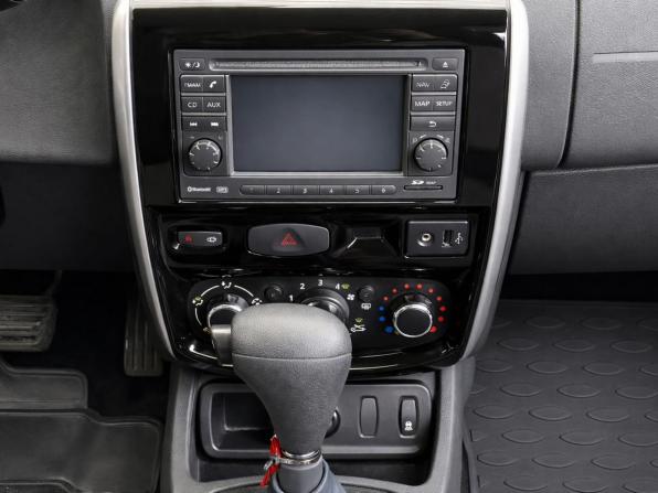 Nissan Terrano III (D10) с пробегом 2014 года, цена 1 077 000 рублей, 112750 км, внедорожник, Автокод Объявления