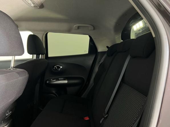 Nissan Juke I с пробегом 2014 года, цена 895 000 рублей, 101005 км, внедорожник, Автокод Объявления