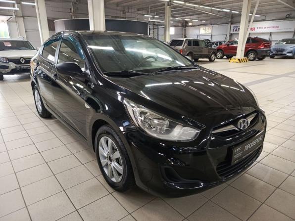 Hyundai Solaris I с пробегом 2014 года, цена 585 000 рублей, 211279 км, седан, Автокод Объявления