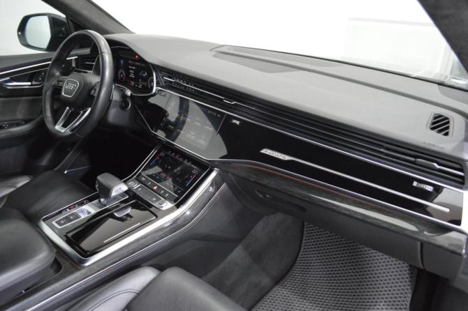 Audi Q8 I (4M) с пробегом 2019 года, цена 6 250 000 рублей, 77000 км, внедорожник, Автокод Объявления