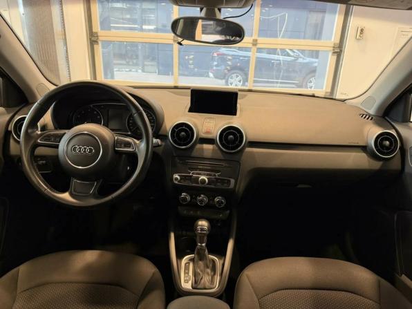 Audi A1 I (8X) Рестайлинг с пробегом 2015 года, цена 1 150 000 рублей, 150219 км, хэтчбек, Автокод Объявления