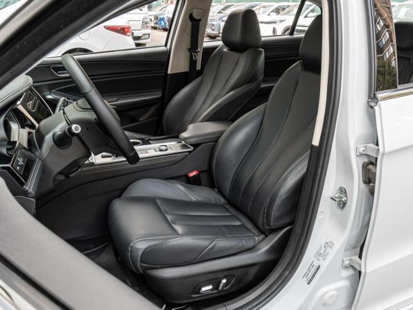 Omoda S5 с пробегом 2023 года, цена 1 415 000 рублей, 72710 км, седан, Автокод Объявления
