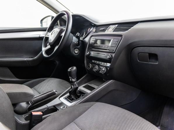 Skoda Octavia III (A7) с пробегом 2014 года, цена 938 000 рублей, 158375 км, лифтбек, Автокод Объявления