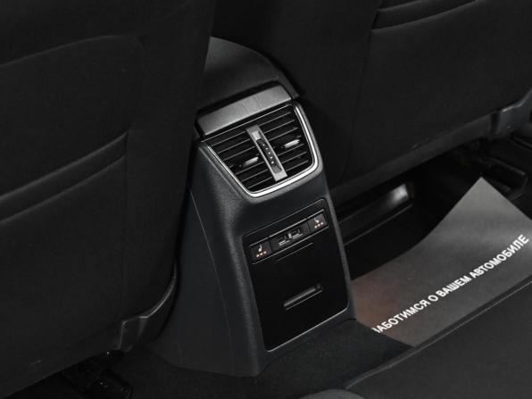 Skoda Octavia III (A7) Рестайлинг с пробегом 2017 года, цена 1 749 000 рублей, 137000 км, лифтбек, Автокод Объявления