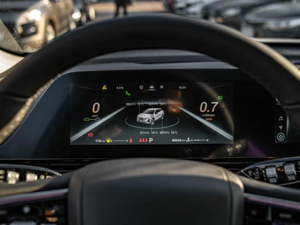 Omoda C5 I с пробегом 2023 года, цена 1 500 000 рублей, 90542 км, внедорожник, Автокод Объявления