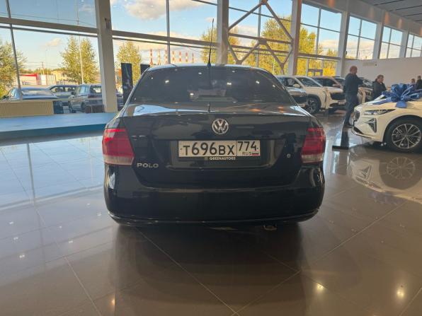 Volkswagen Polo V с пробегом 2012 года, цена 595 000 рублей, 212000 км, седан, Автокод Объявления