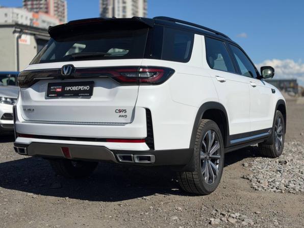 Changan CS95 I Рестайлинг 2 с пробегом 2023 года, цена 3 350 000 рублей, 2584 км, внедорожник, Автокод Объявления