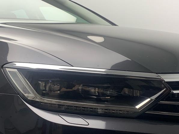 Volkswagen Passat B8 с пробегом 2019 года, цена 2 518 000 рублей, 96255 км, универсал, Автокод Объявления