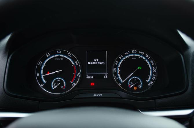 Skoda Karoq I с пробегом 2021 года, цена 2 250 000 рублей, 47000 км, внедорожник, Автокод Объявления