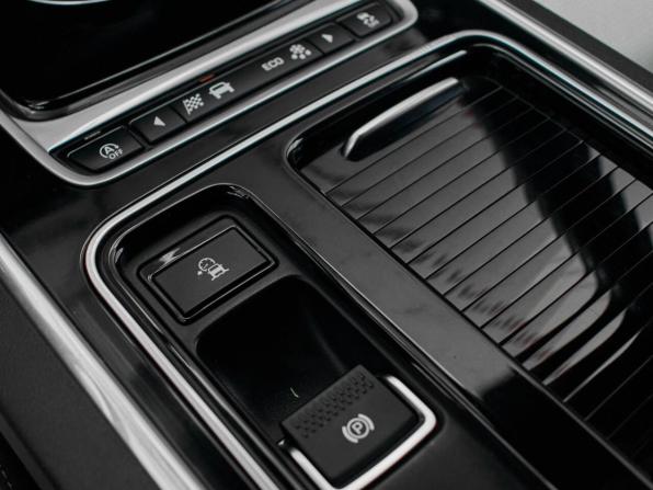 Jaguar XE I с пробегом 2017 года, цена 1 950 000 рублей, 128761 км, седан, Автокод Объявления
