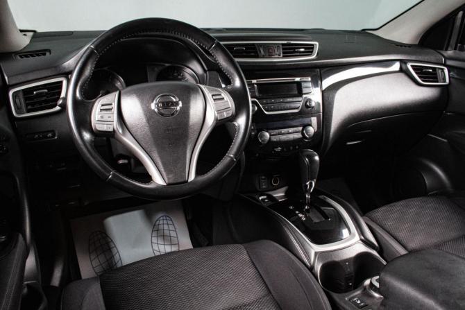 Nissan Qashqai II с пробегом 2016 года, цена 1 689 000 рублей, 90100 км, внедорожник, Автокод Объявления