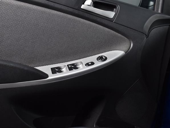 Hyundai Solaris I с пробегом 2011 года, цена 649 999 рублей, 178627 км, хэтчбек, Автокод Объявления