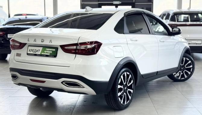Lada (ВАЗ) Vesta I Рестайлинг (NG) с пробегом 2023 года, цена 1 449 000 рублей, 33732 км, седан, Автокод Объявления