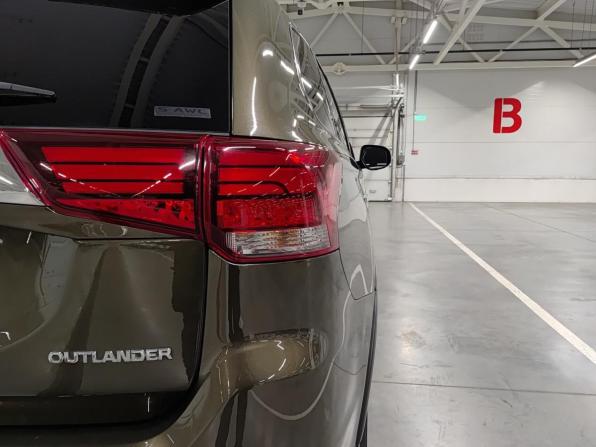 Mitsubishi Outlander III Рестайлинг 3 с пробегом 2019 года, цена 3 100 000 рублей, 78130 км, внедорожник, Автокод Объявления