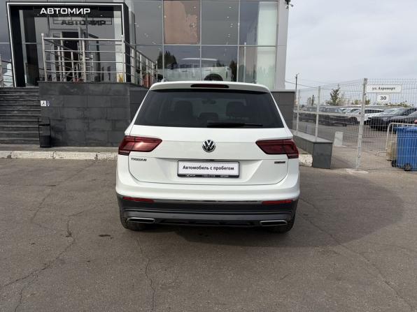 Volkswagen Tiguan II с пробегом 2018 года, цена 2 800 000 рублей, 114181 км, внедорожник, Автокод Объявления