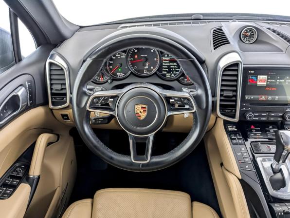 Porsche Cayenne II Рестайлинг (958) с пробегом 2017 года, цена 5 445 500 рублей, 78936 км, внедорожник, Автокод Объявления