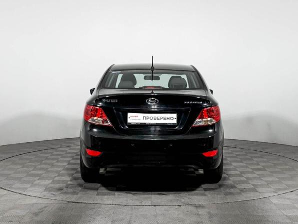 Hyundai Solaris I с пробегом 2013 года, цена 809 000 рублей, 102397 км, седан, Автокод Объявления