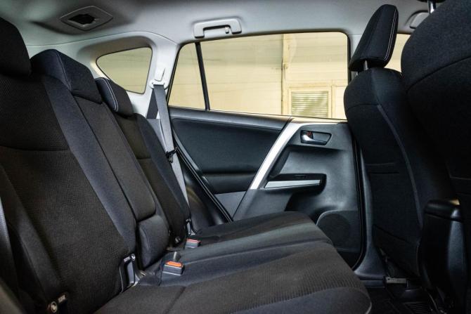 Toyota RAV4 IV (XA40) с пробегом 2015 года, цена 1 879 000 рублей, 174547 км, внедорожник, Автокод Объявления