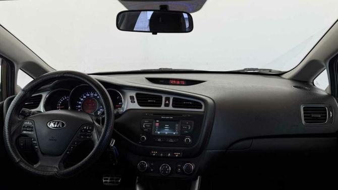 Kia Ceed II с пробегом 2014 года, цена 905 000 рублей, 286401 км, универсал, Автокод Объявления