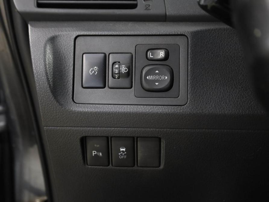 Toyota Verso I Рестайлинг Ростов-на-Дону  - изображение 16