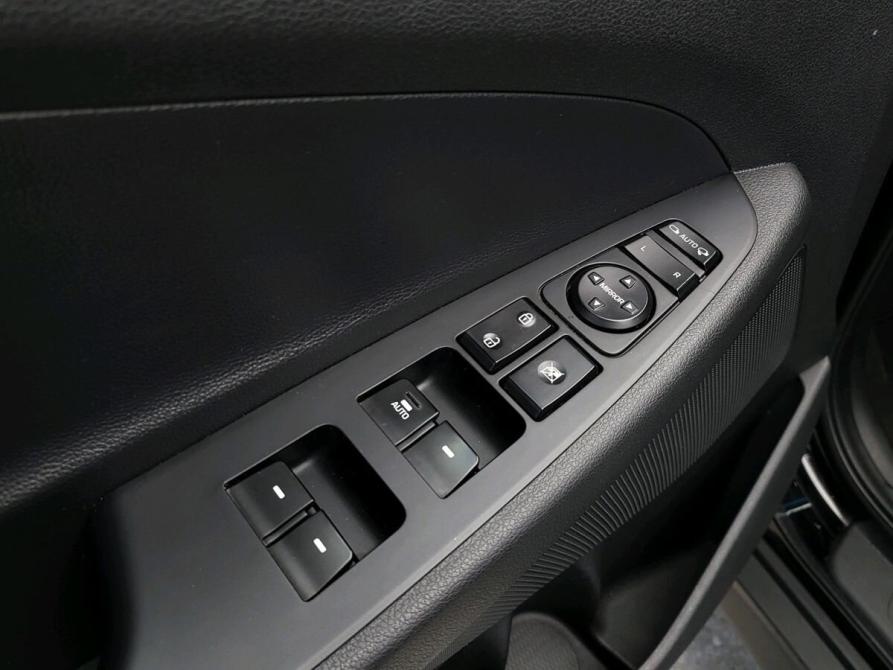 Hyundai Tucson III Мурманск  - изображение 18