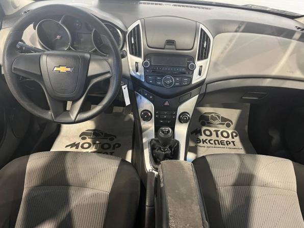 Chevrolet Cruze I Рестайлинг с пробегом 2013 года, цена 675 000 рублей, 174099 км, седан, Автокод Объявления