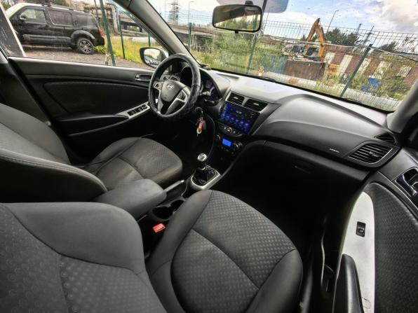 Hyundai Solaris I с пробегом 2012 года, цена 569 000 рублей, 243086 км, хэтчбек, Автокод Объявления