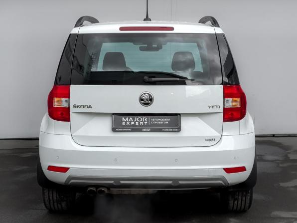 Skoda Yeti I Рестайлинг с пробегом 2017 года, цена 1 890 000 рублей, 78509 км, внедорожник, Автокод Объявления