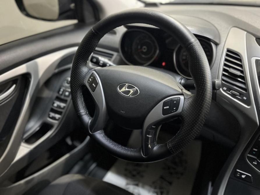 Hyundai Elantra V (MD) Рестайлинг Курск  - изображение 7