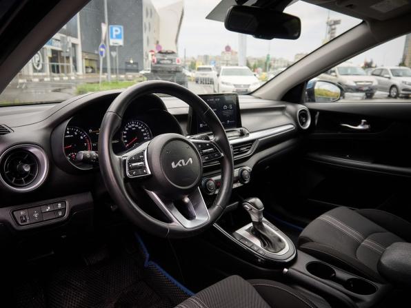 Kia Cerato IV Рестайлинг с пробегом 2022 года, цена 2 130 000 рублей, 131606 км, седан, Автокод Объявления